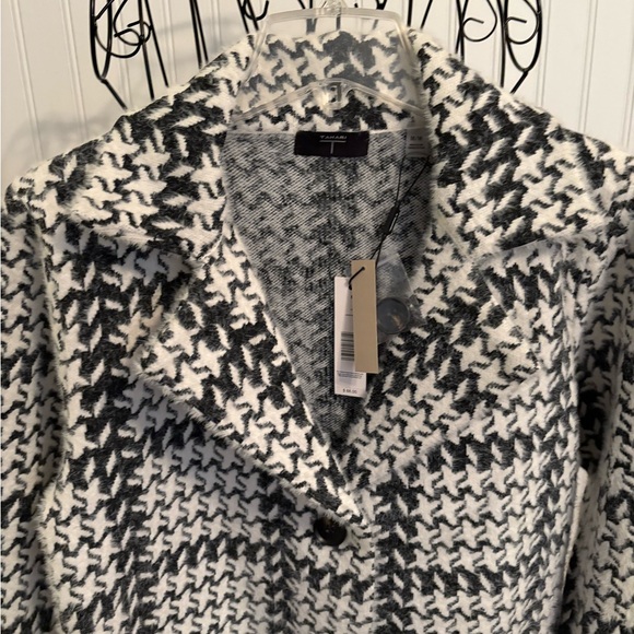 TAHARI Women's Black and Ivory Houndstooth Coat/ viscose blend - Picture 2 of 3